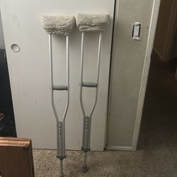 Adjustable Aluminum Crutches – Adult Size – Good Condition