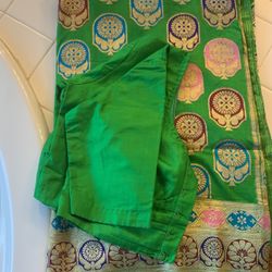 Formal Sarees With Matching Blouses