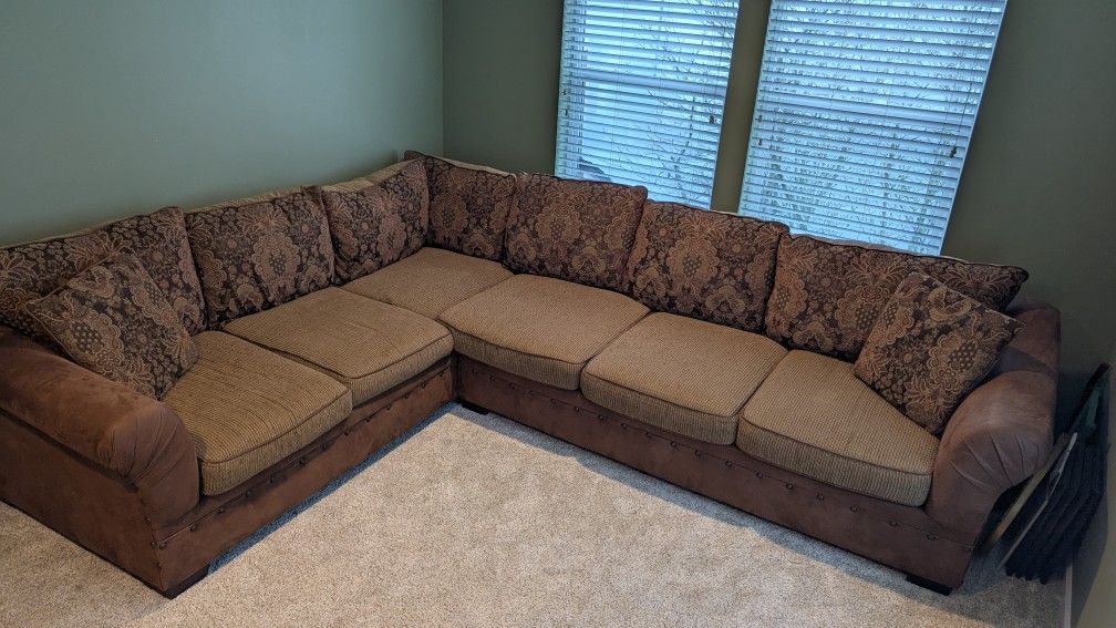 Sectional Couch