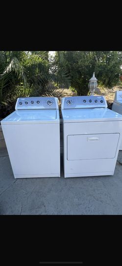 Whirlpool Washer And Dryer Set