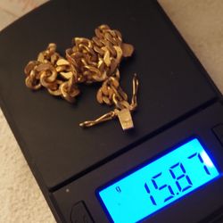 👇Read Description Below👇yes Still Available👌18k Gold Bracelet 👌👌