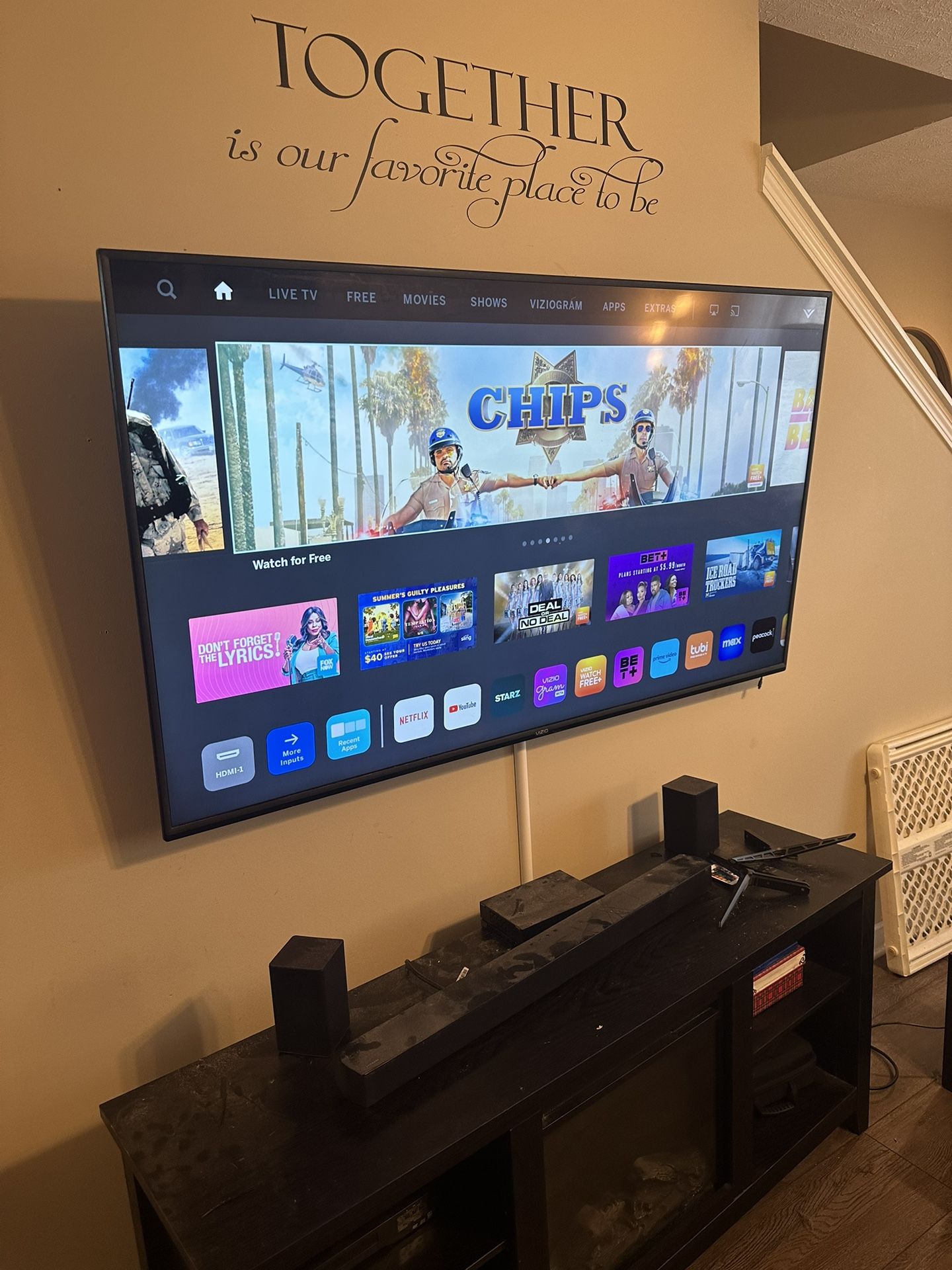 We Mount TVs 📺