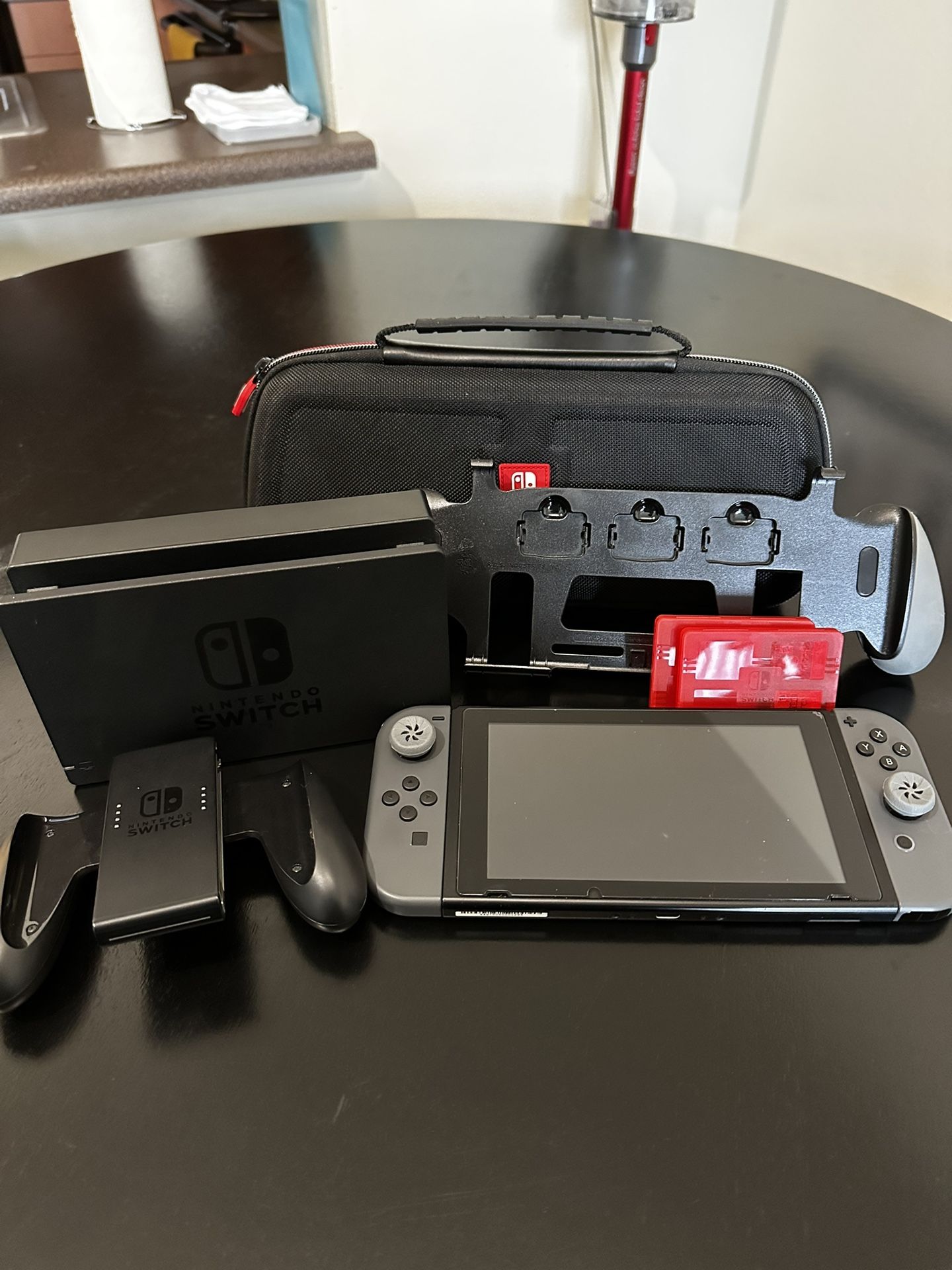 Nintendo Switch in Gray