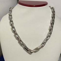 18” Anchor Chain Necklace 