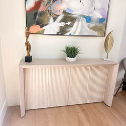 Console table