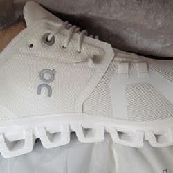 Women's OC Size 7w, Cloud 6 Shoes