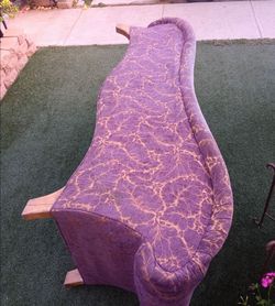 Antique Style Fainting Couch