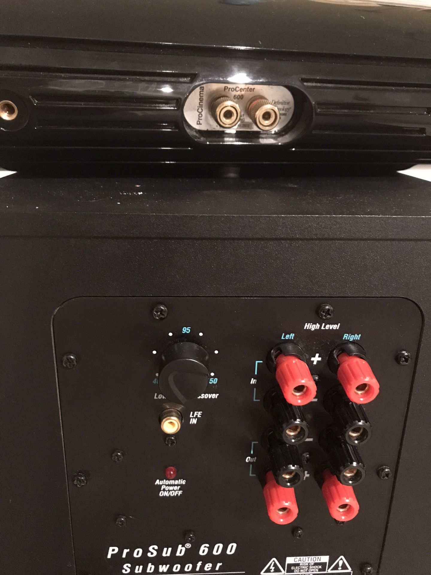 Definitive Technology Pro Cinema 600 Speakers! for Sale in Phoenixville