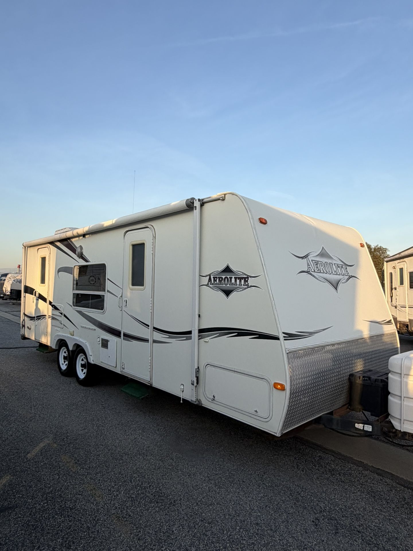 2005 Dutchmen Aerolite