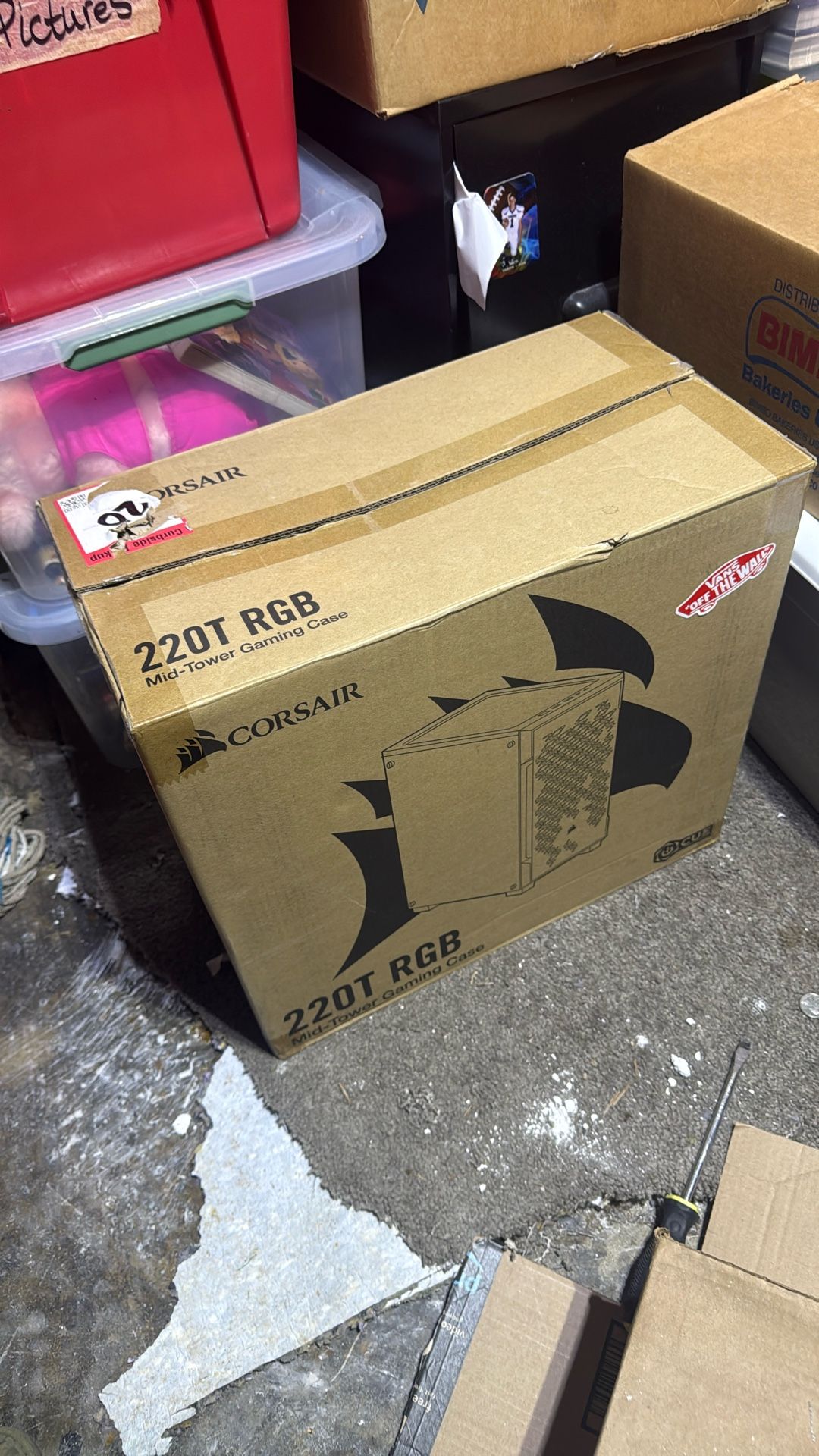 220T RGB Corsair Mid Tower