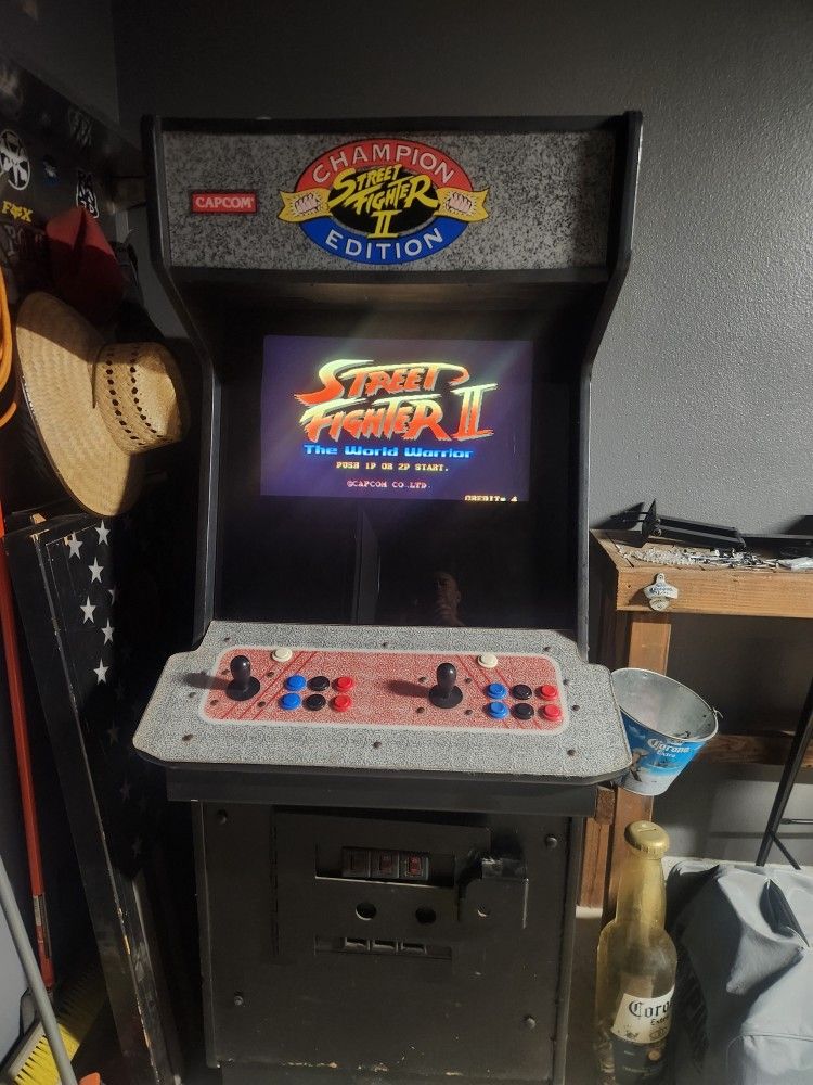 Street Fighter Arcade Machine Plus 650