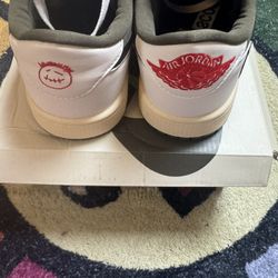 travis Scott Jordan 1  Low Olives Size 11