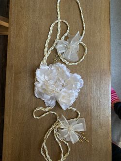 Gold and Ivory Wedding Laso