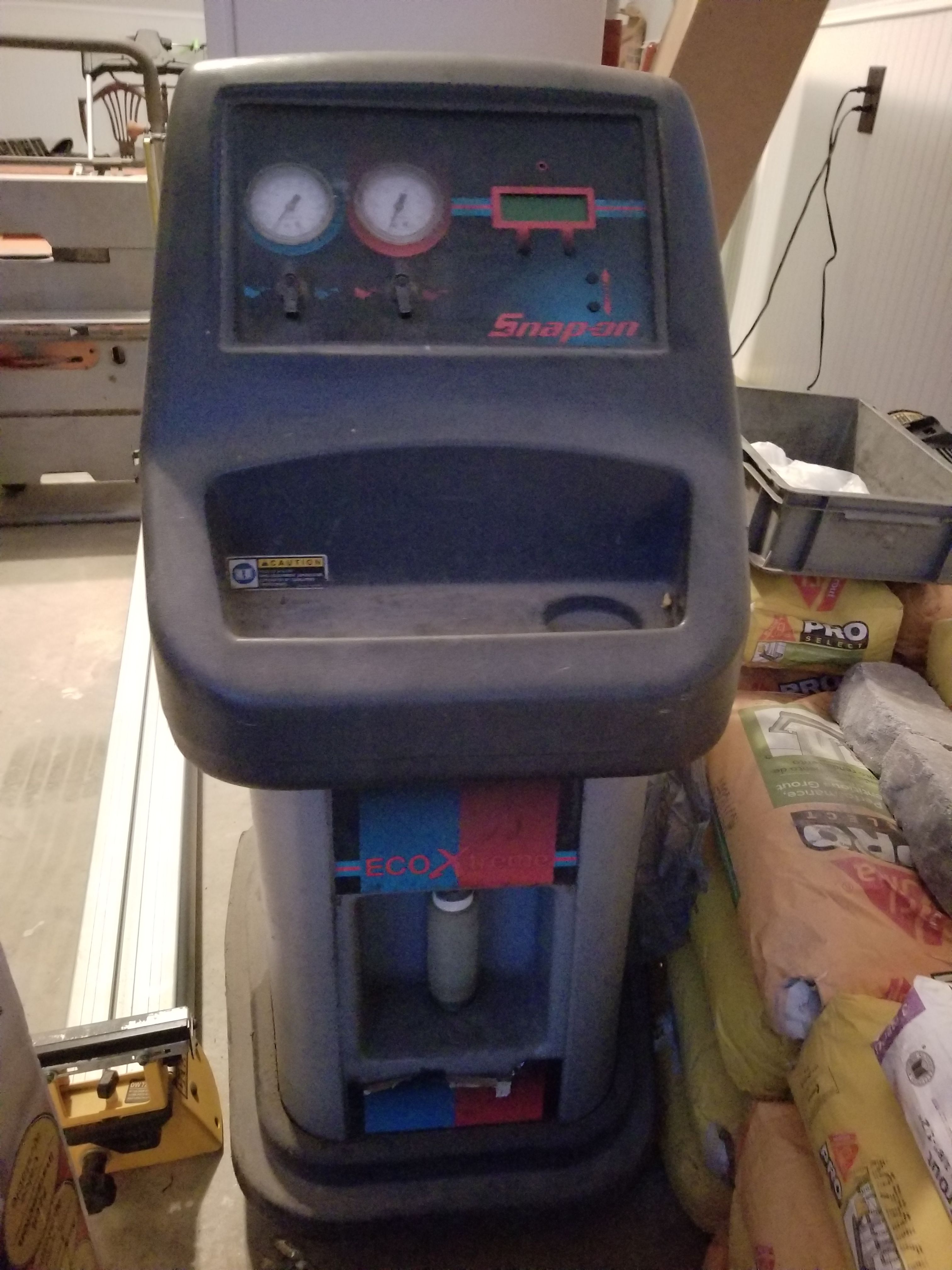 SNAP-ON EEAC318 ECO EXTREME R134A REFRIGERANT RECOVERY MACHINE