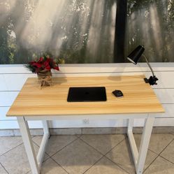 Wood and metal Table  (MAKE ME AN OFFER)