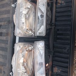 99-2004 F250 Clear Headlights