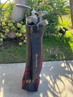 └➤➤➤ Youth | Kids | Right-Handed | Mixed Golf Set | 8 Clubs | Bag