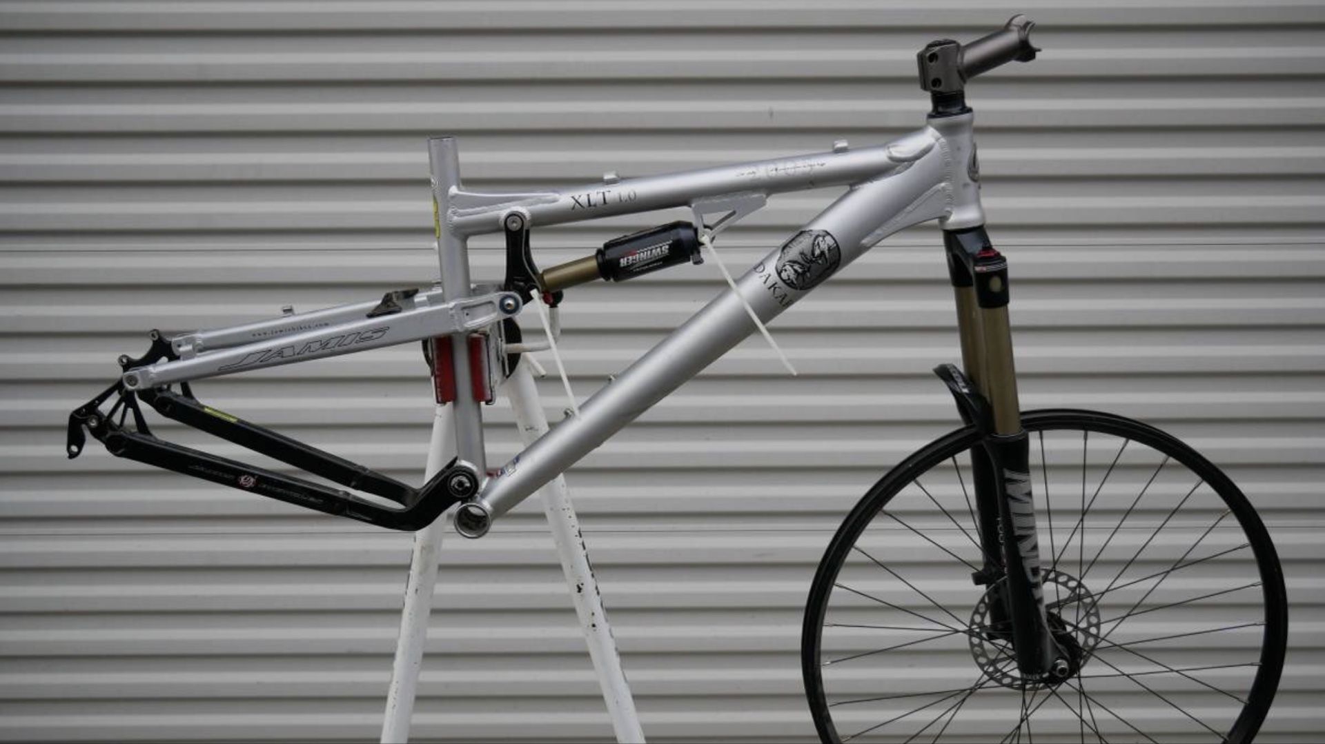 2005 Special Addition Jamis Dakar XLT 1.0