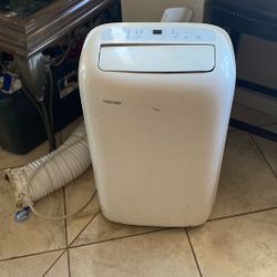 Toshiba Air Conditioner Works Great 