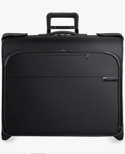 Briggs and Riley Rolling Garment Bag
