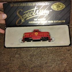 Rare Find Spectrum Train Engine Old Colony Newport 44 Ton For Parts Or Repair Clean 