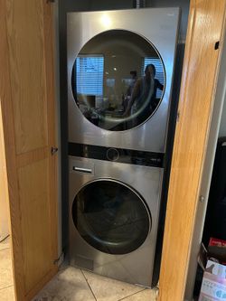 LG stand up washer and dryer