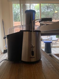 Mueller Juicer (almost New)