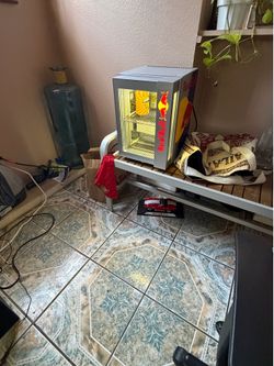 Mini fridge