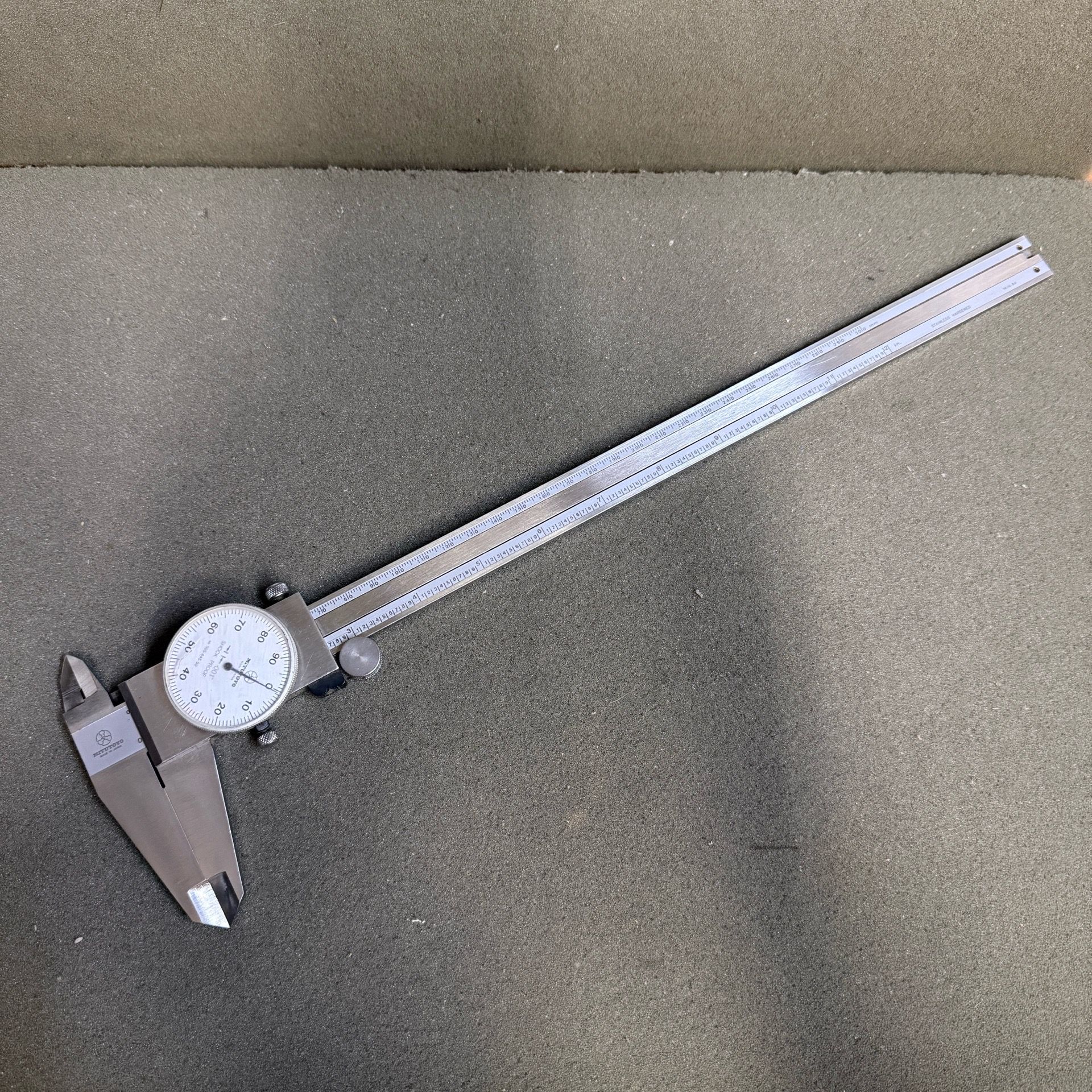 MITUTOYO 12” 300mm DIAL CALIPERS
