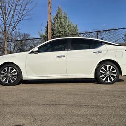 2020 Nissan Altima