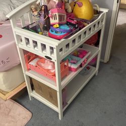   Changing Table 