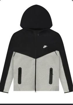Who got a Nike tech for sale size small
