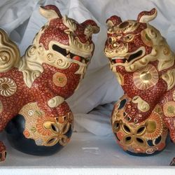 Japanese Kutani Foo Dogs "H" Marked Pair