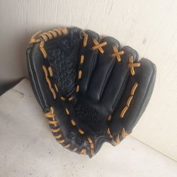 Mizuno Prospect Series youth glove, 11.75"
