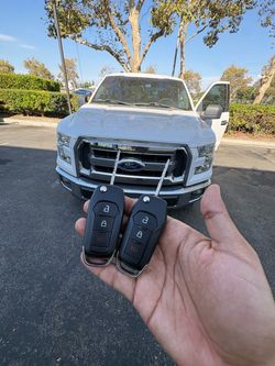 Llaves de carro car keys