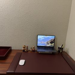 Dacasso Burgundy— Office Desk Accessories (Desk Pad & Letter Tray Holder) 