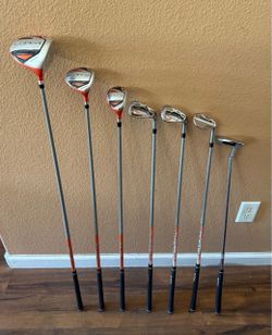 Cobra Junior "Go Time" Rickie Fowler Edition Golf Set Ages 8-11