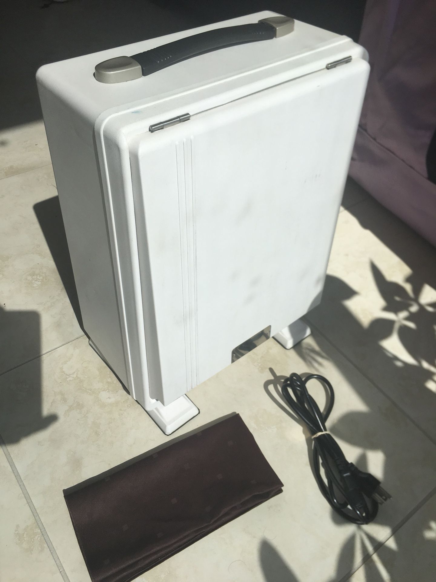 Skin Scope F-102(See face impurities)