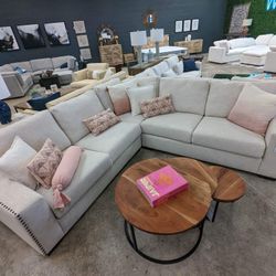Beautiful Sectional 😍