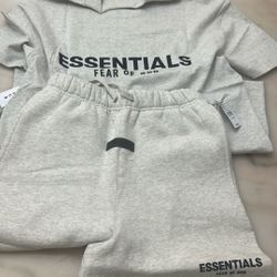 Essentials Light oatmeal Set 