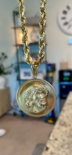 Jesus piece