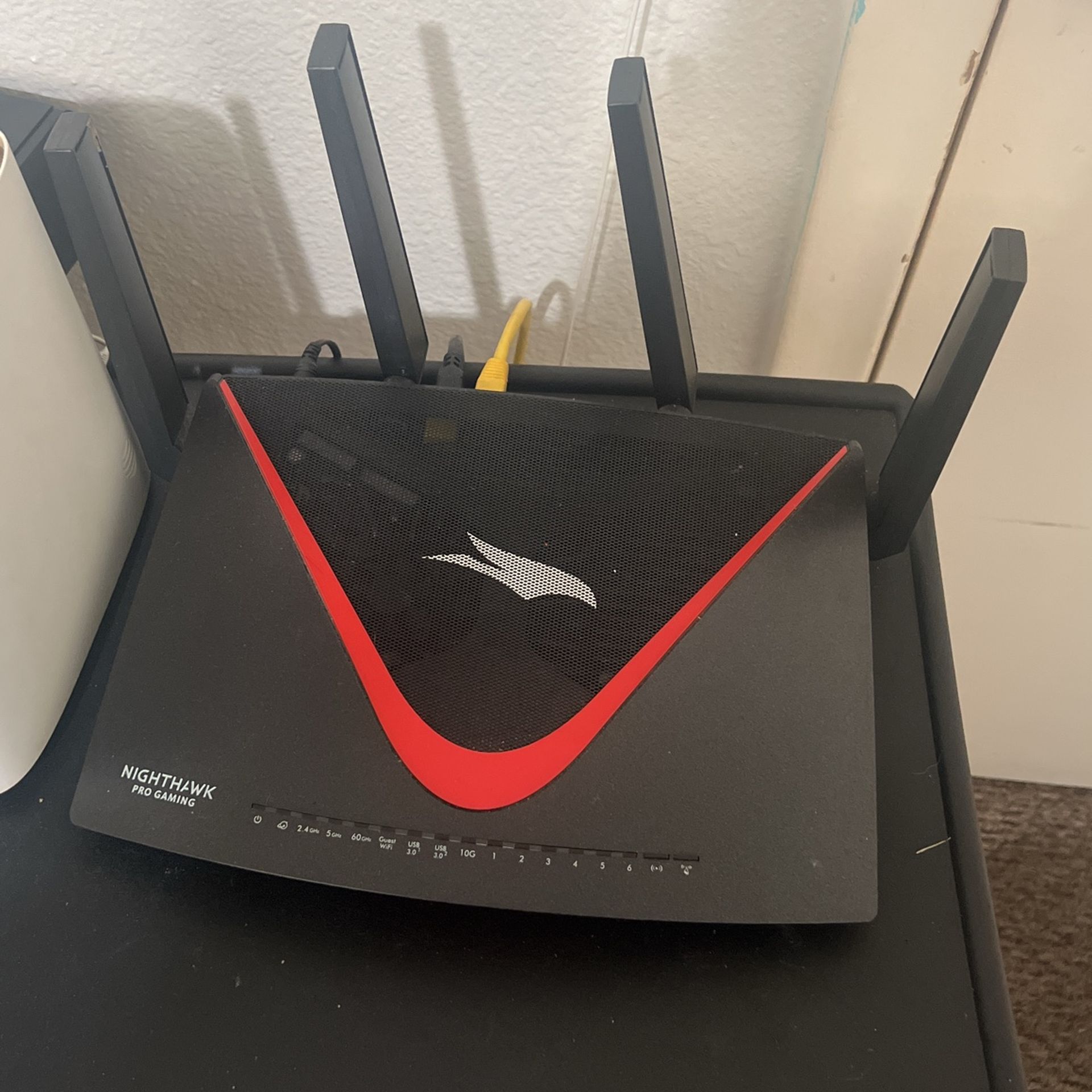 Nighthawk XR700 Pro gaming router