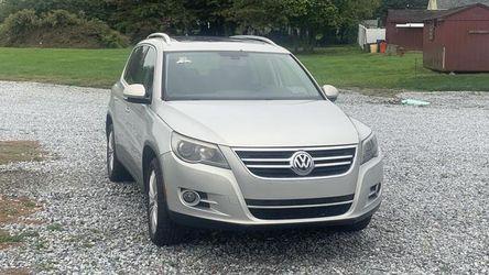 2010 Volkswagen Tiguan