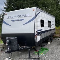 2021 Keystone Springdale Trailer 220BWE