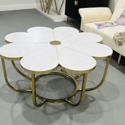 Petal-shaped Coffee Table 39” - Faux Marble/Gold - Brand New & Assembled