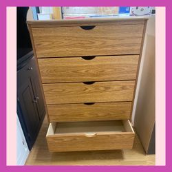 5 drawers dresser/ Five drawers dresser / Cajonera / Comoda