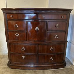 Fairmont Designs Wooden Dresser