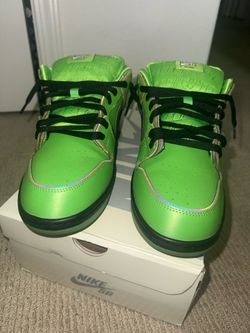 Powerpuff girl buttercup sb dunks size 12, legend blue 11s size 11.5