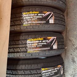 ST 225/75/15 Trailer Tires 🛞 10ply