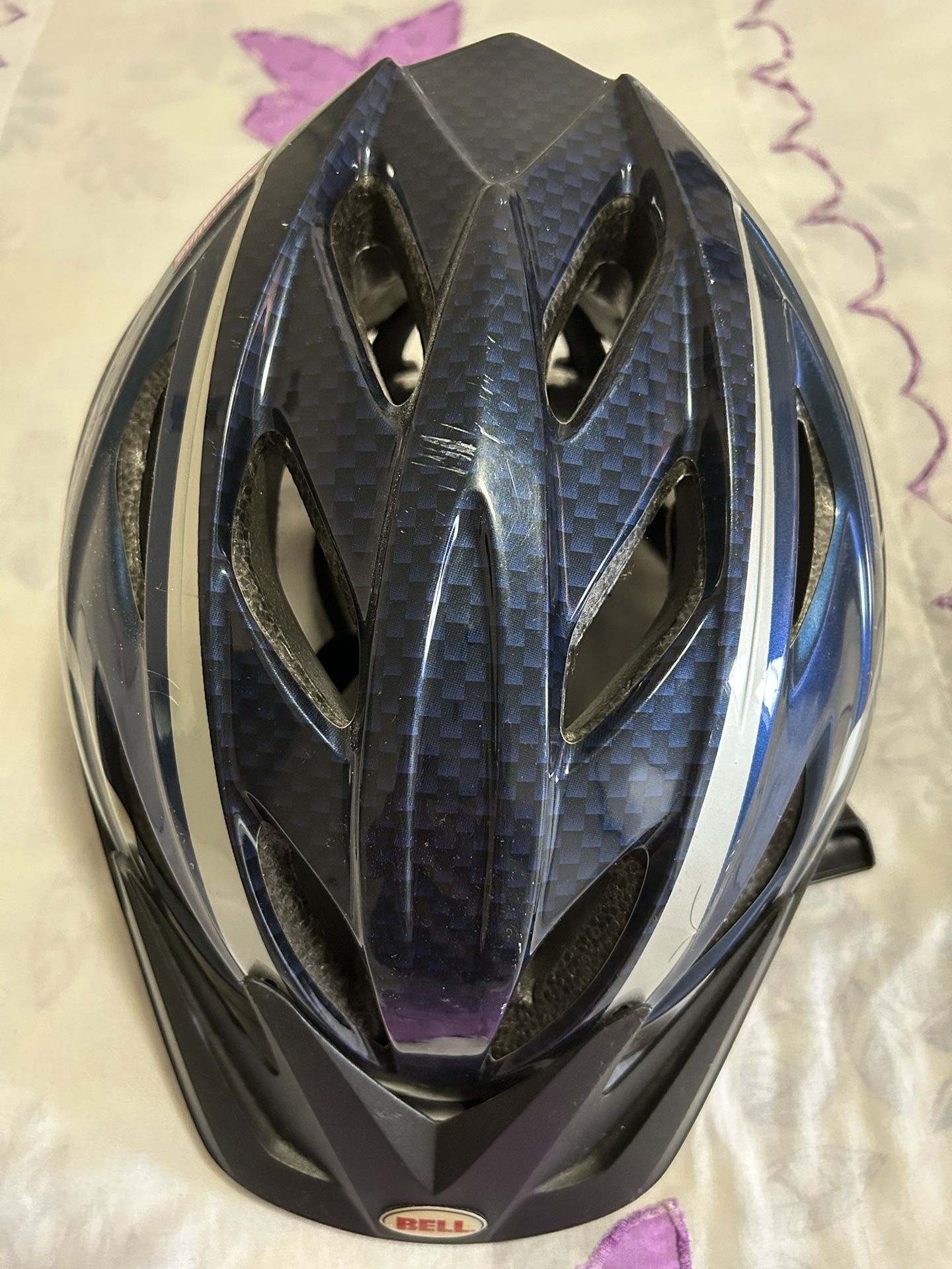 Helmet Adlt one size 58-60 CM like new